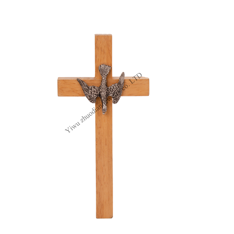 Yiwu zhuodian transparent varnish natural rubber wooden cross Jesus statue cross wooden wall Jesus crucifix