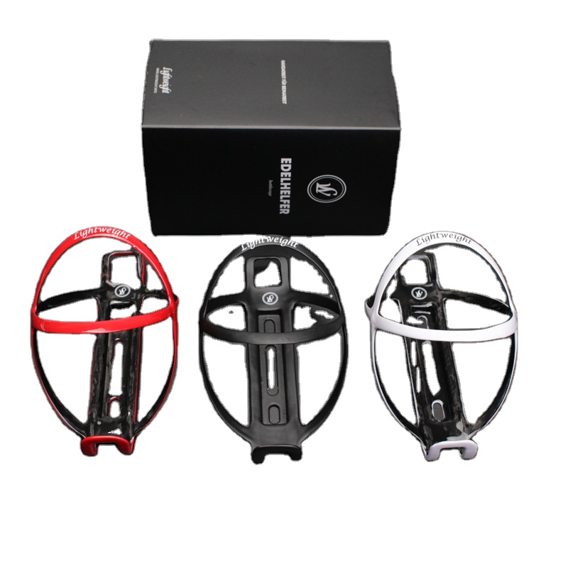 Lightweight carbon fiber bicycle water bottle cage