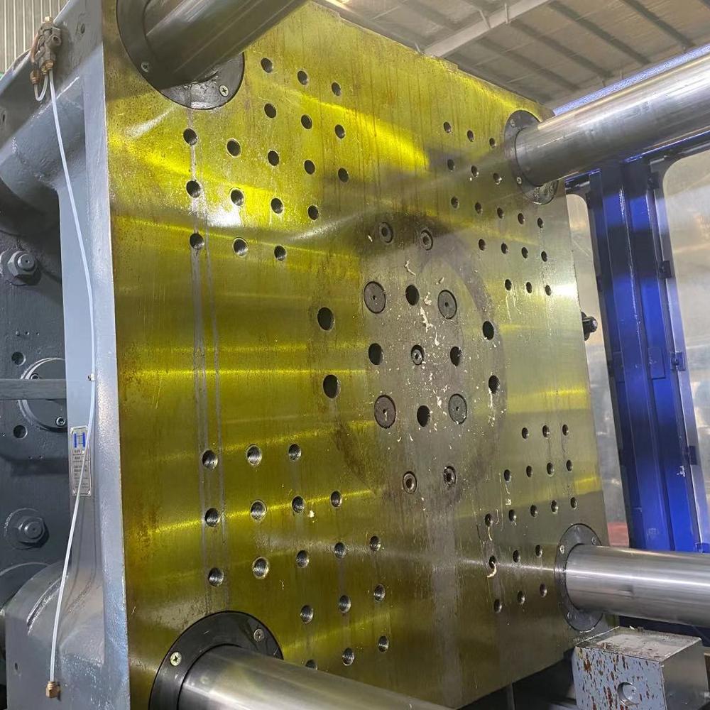 Renew plastic injection molding machine supplier at used machine cost in new quality one year guarantee