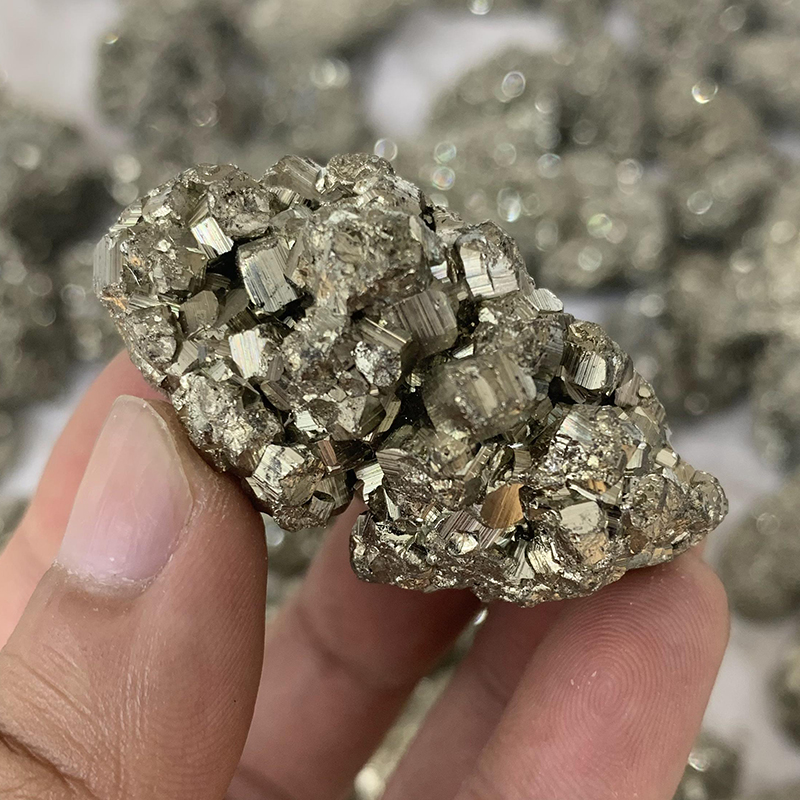 Wholesale natural raw rough pyrite ore specimen crystal stone iron suifide for fengshui decoration