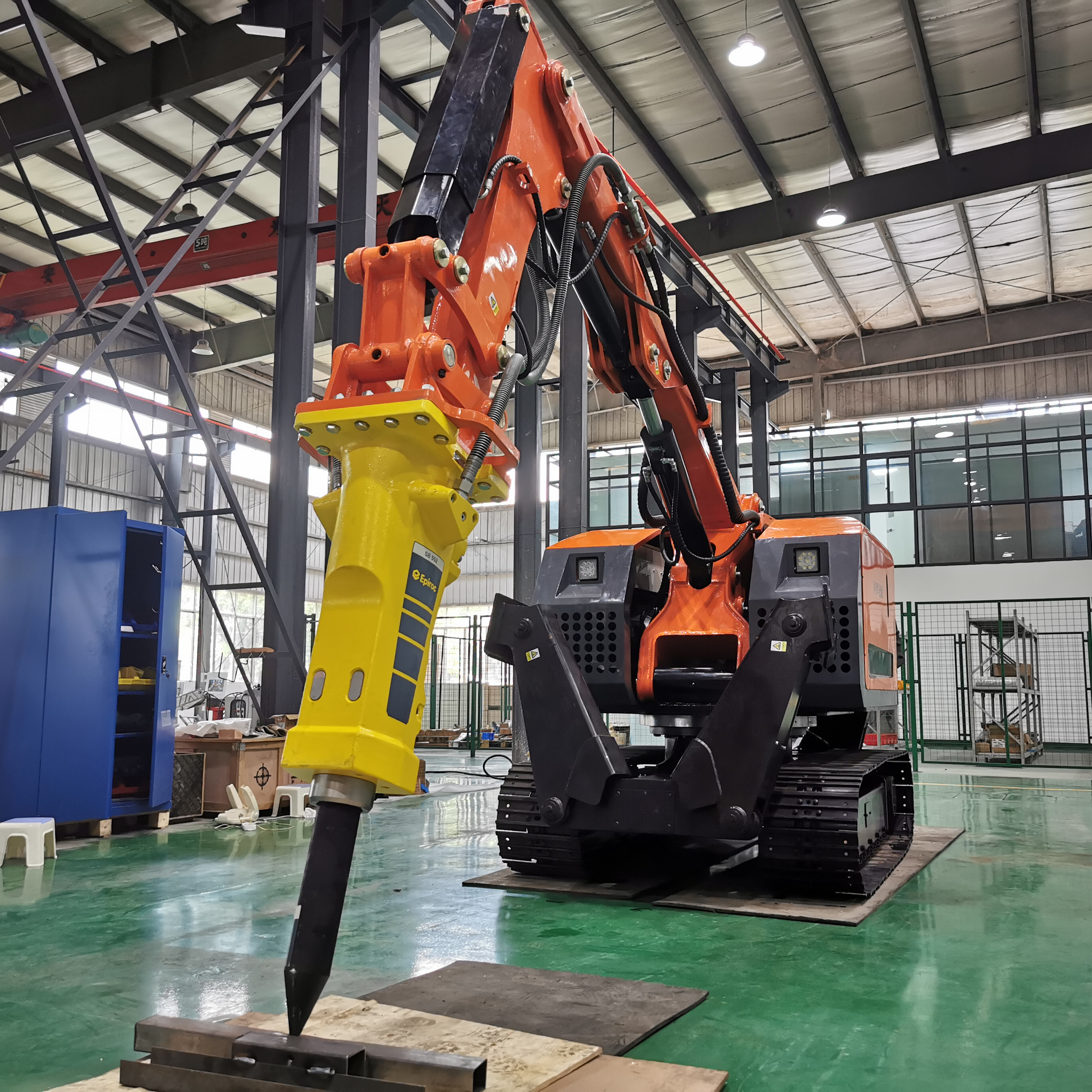 Industrial Multifunctional Demolition Robot