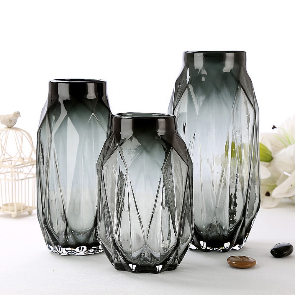 18cm Made In China Decoration Tabletop Nice Glass Vase Flower Home Decor