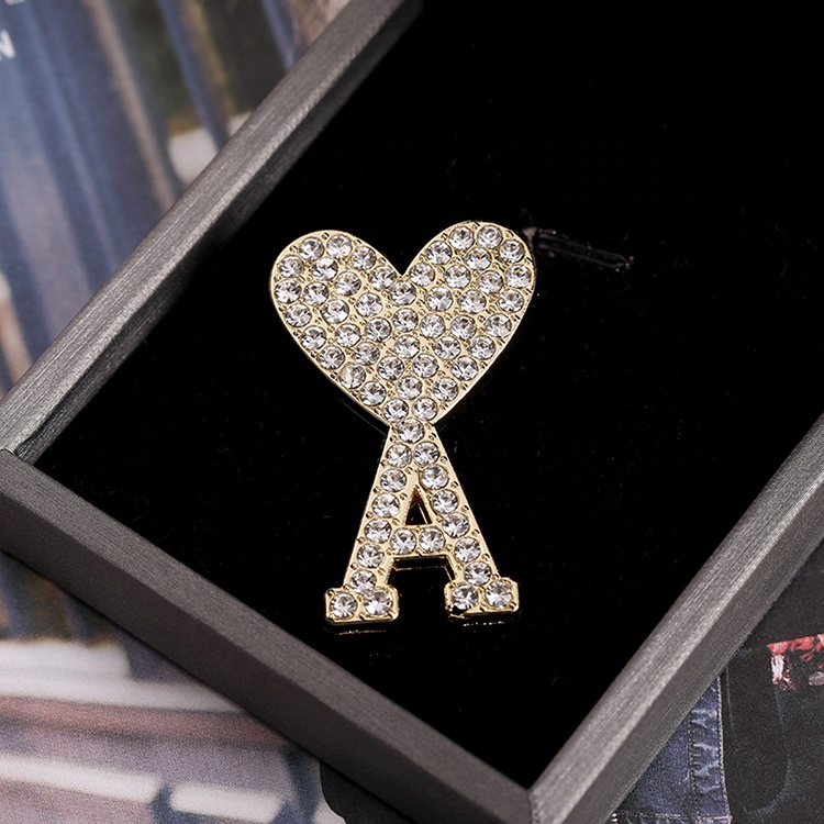 Designer Bling Rhinestone Letter Gold Fashion Jewelry Women Brooch For Party