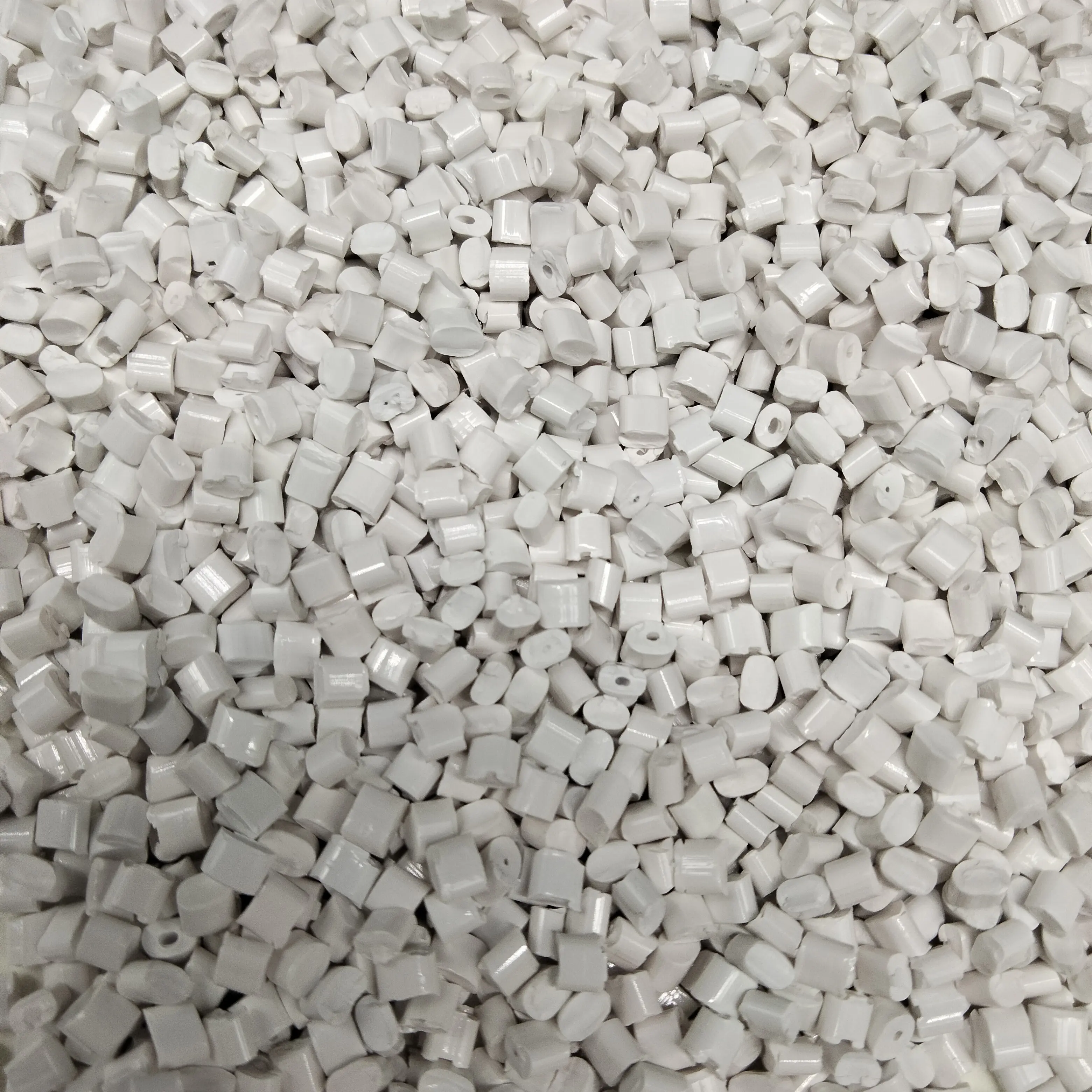 Wholesale ABS White MASTERBATCH Plastic Raw Material Granules Pellets
