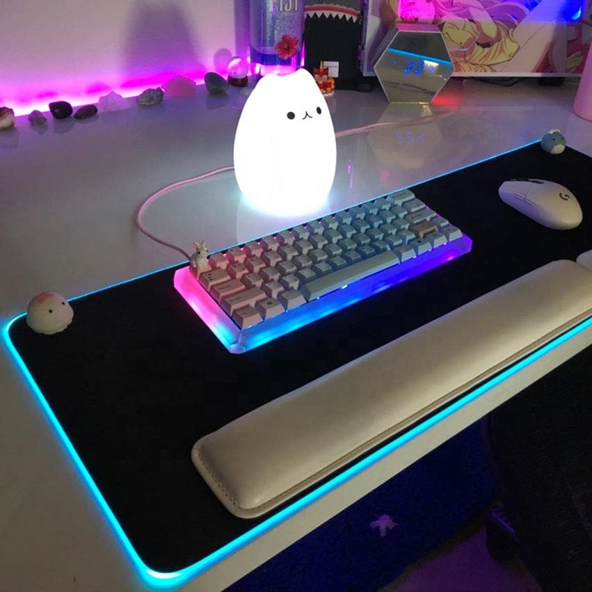 Большой игровой коврик для мыши RGB XXL/настольный коврик со светодиодной подсветкой, длинные Нескользящие резиновые коврики для мыши, черный (31,5x11,81 дюйма)