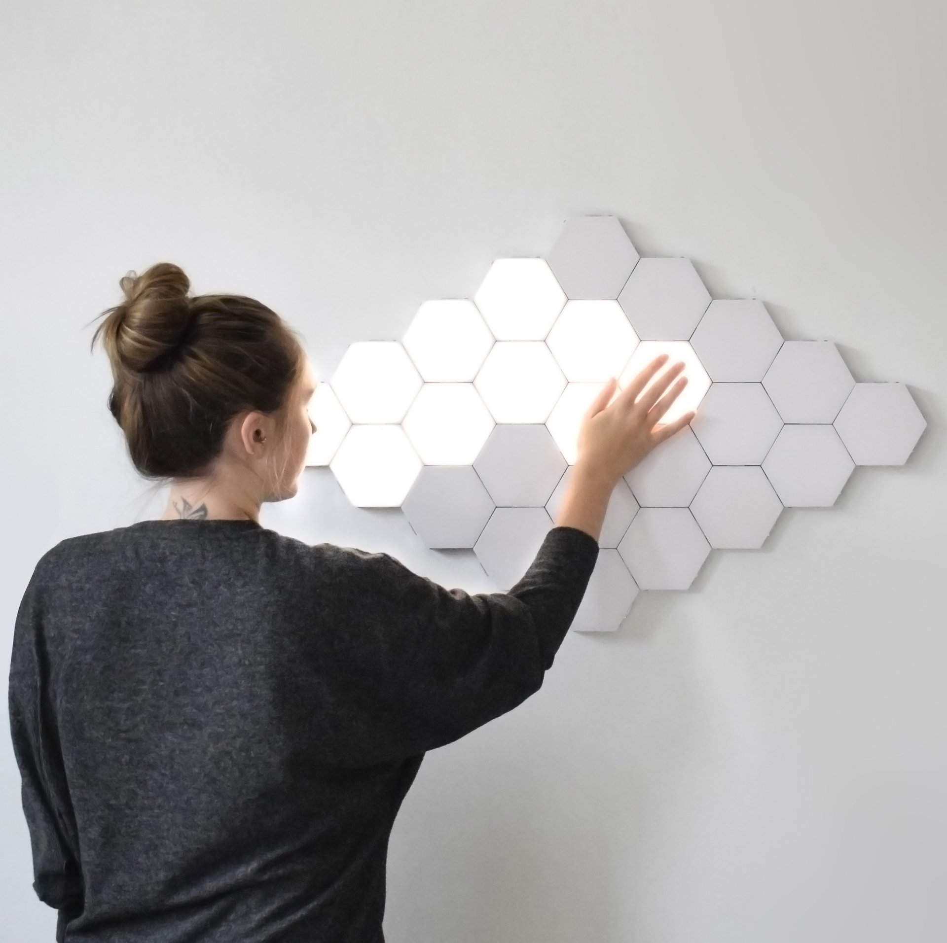 Поставщики Оптовые DIY шестиугольник светодиодный модульный вафельная ткань настенный светильник с шестигранной головкой потолочный, сенсорный датчик магнитный светодиодный светильник с шестигранной головкой света