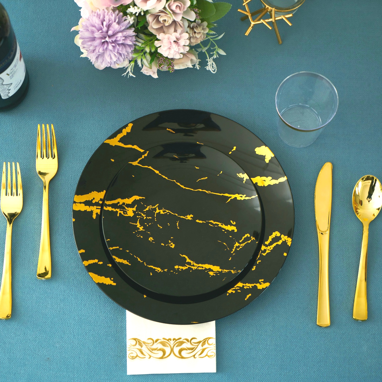 Modern marble pattern luxury wedding party plastic gold plate flatware cutlery dinnerware set
