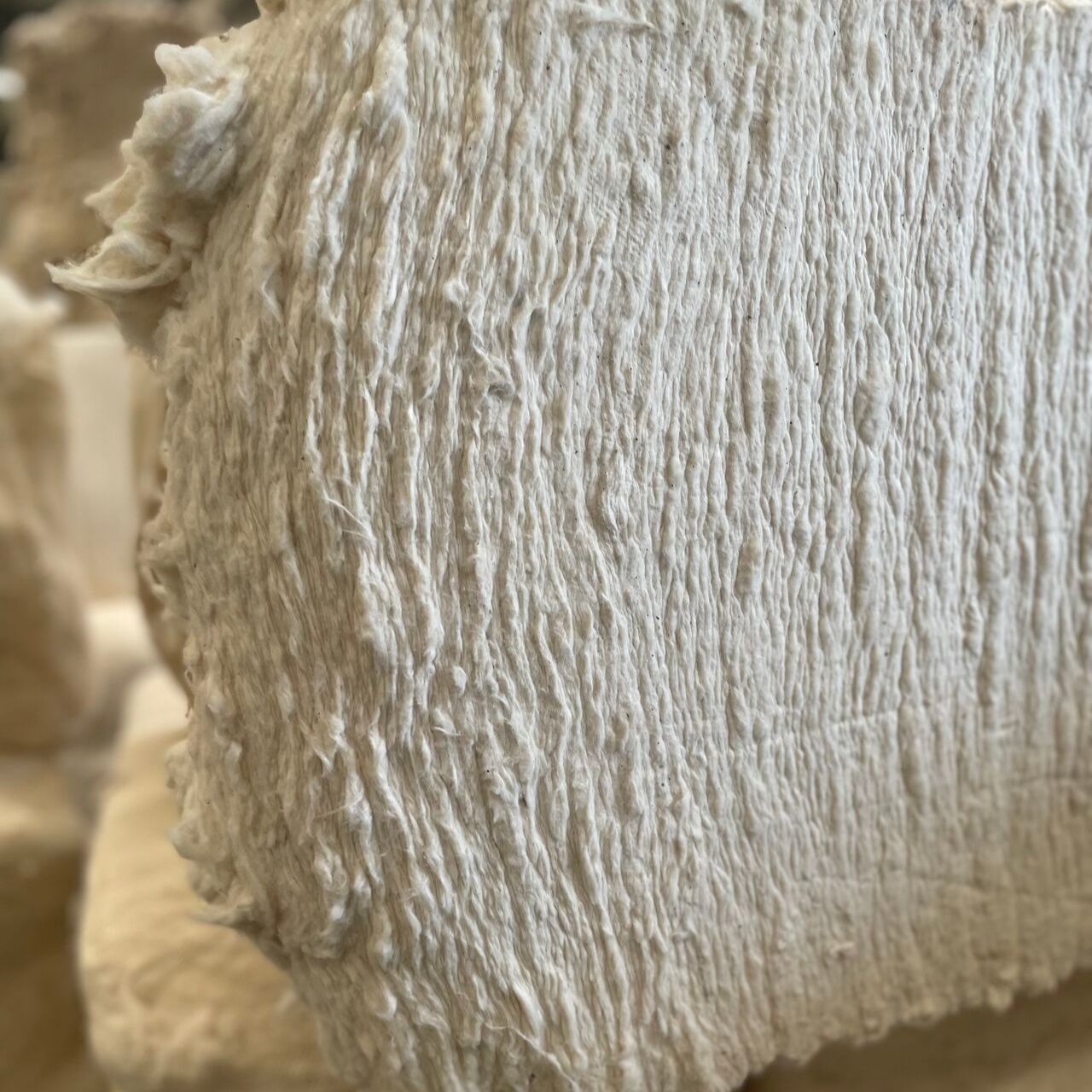 Dropping pc cotton waste fiber fill cotton stuffing from spinning yarn mill at negotiable price _ Ms. Min