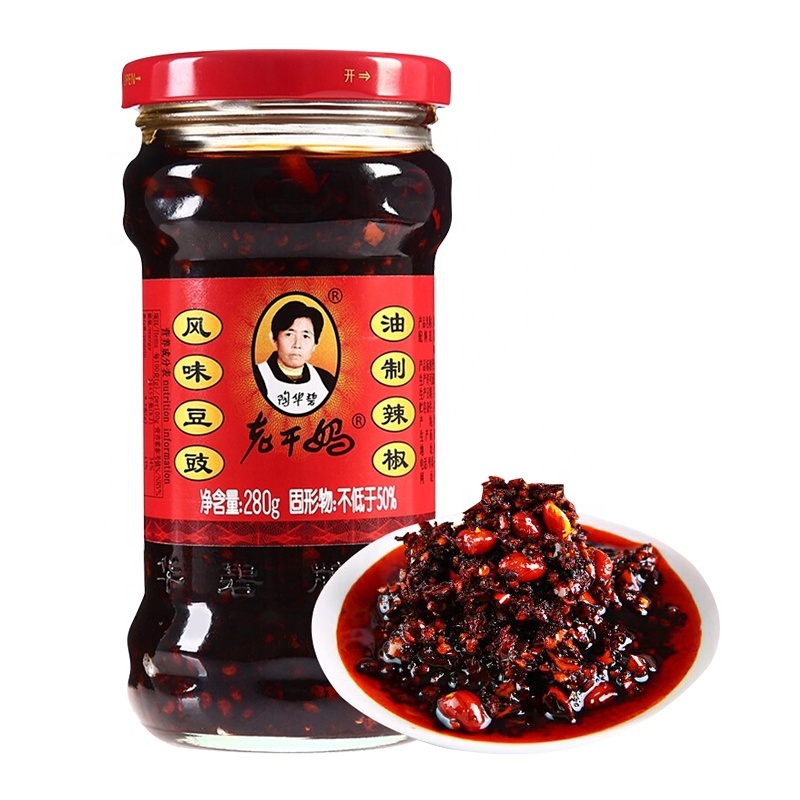 Popular Chinese Laoganma Flavored Chili Oil with Fermented Soybeans Chili Sauce for Noodles Box Packaging