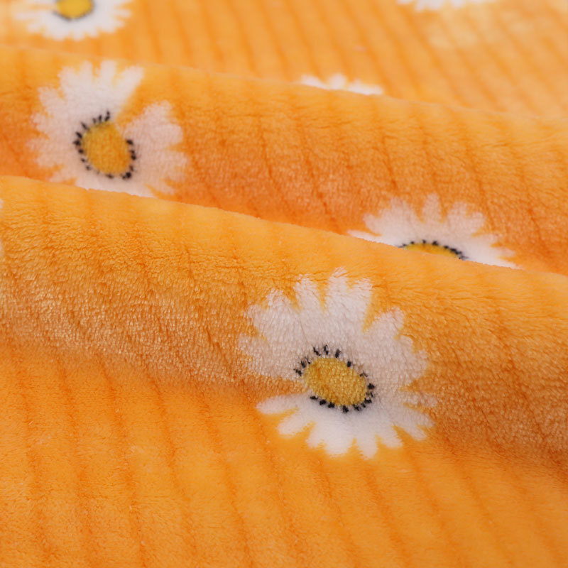 Warm Blanket Stripe Polyester Printed Flannel Fleece Fabric with Flowers Pattern For Baby Winter Sleepwear