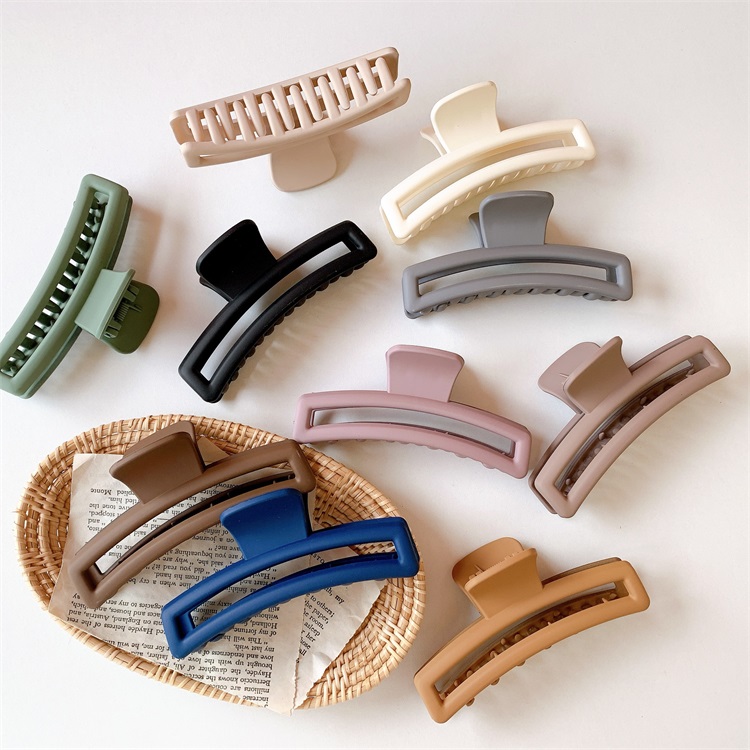 Plastic Butterfly Hair Clips Women Temperament Korean Claw Clips Bridal Hair Accessories Solid Color Arc Clamp