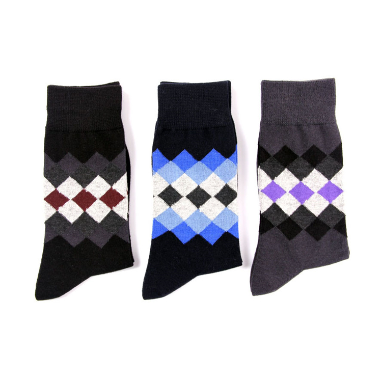 China Factory directly selling high quality combed cotton custom logo socks for men
