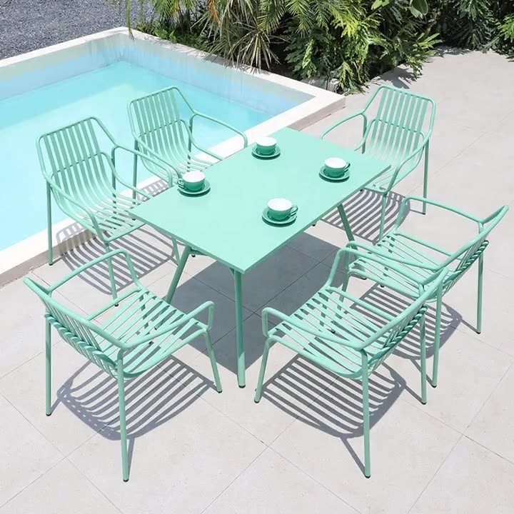 Hot Sale Metal Garden Furniture Outdoor Table and Chair Set Colorful Outdoor Furniture Set Modern Table and Chair Set for Partio
