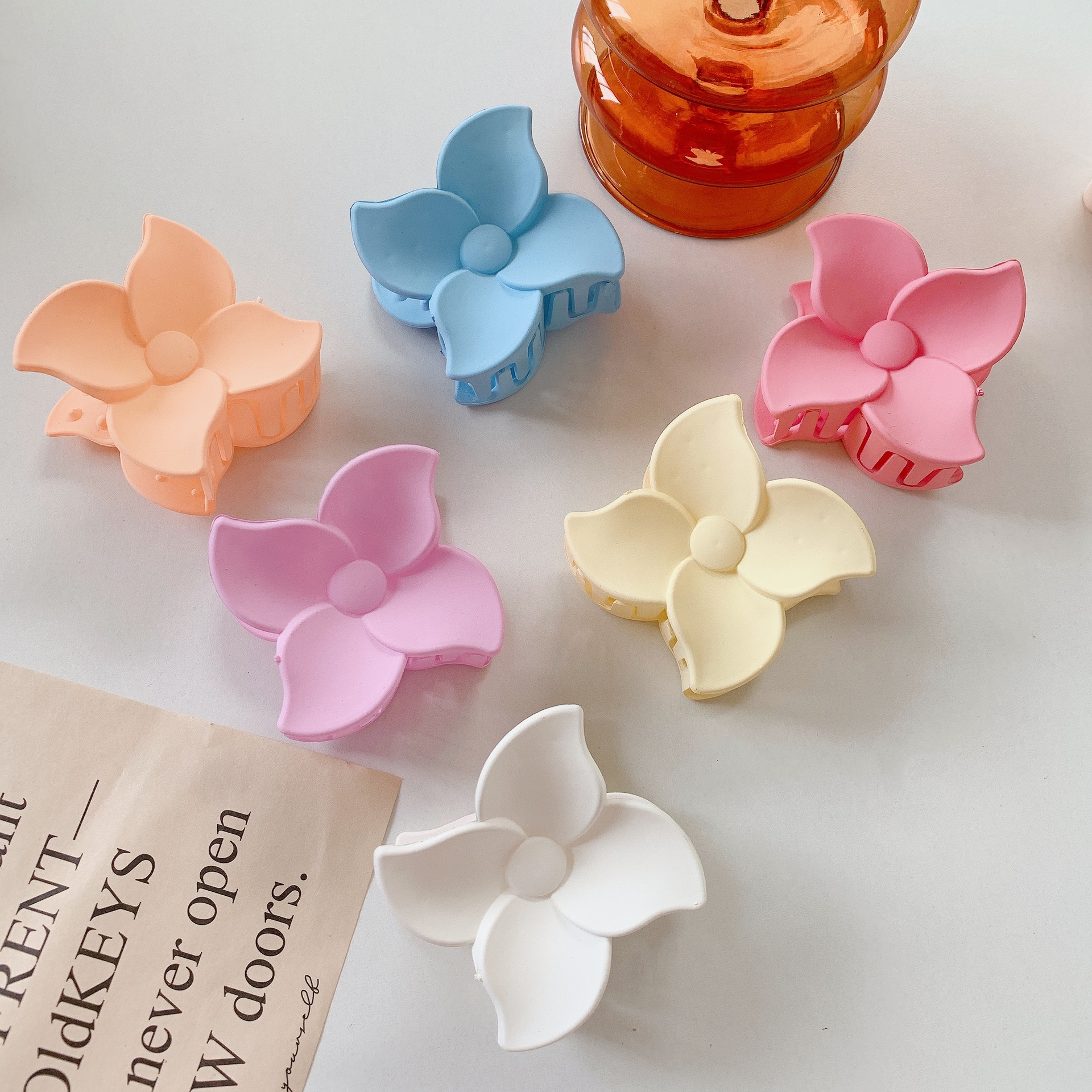 2021 New Girl Flower Catch Clip Shark Personality Hair Catch Back Top Clip Temperament Hair Claw