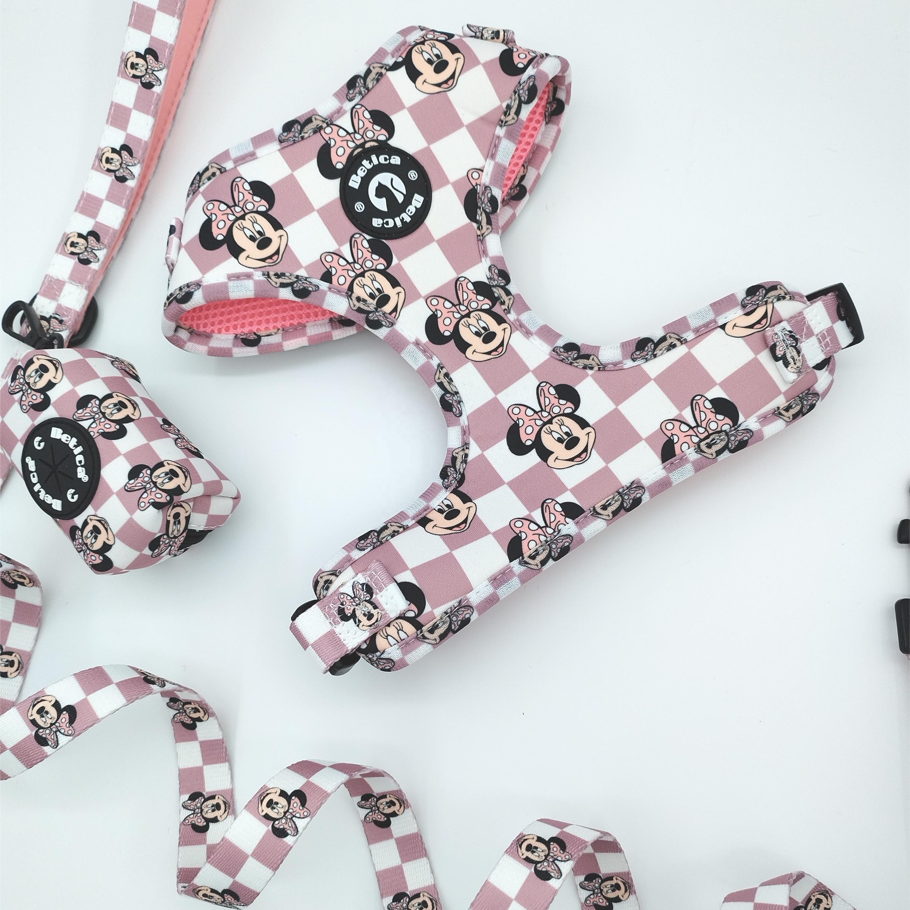 2023 Luxury Design Custom Printed Mesh Reversible Dog Harness collar dog leash with poop bag dispenser portable
