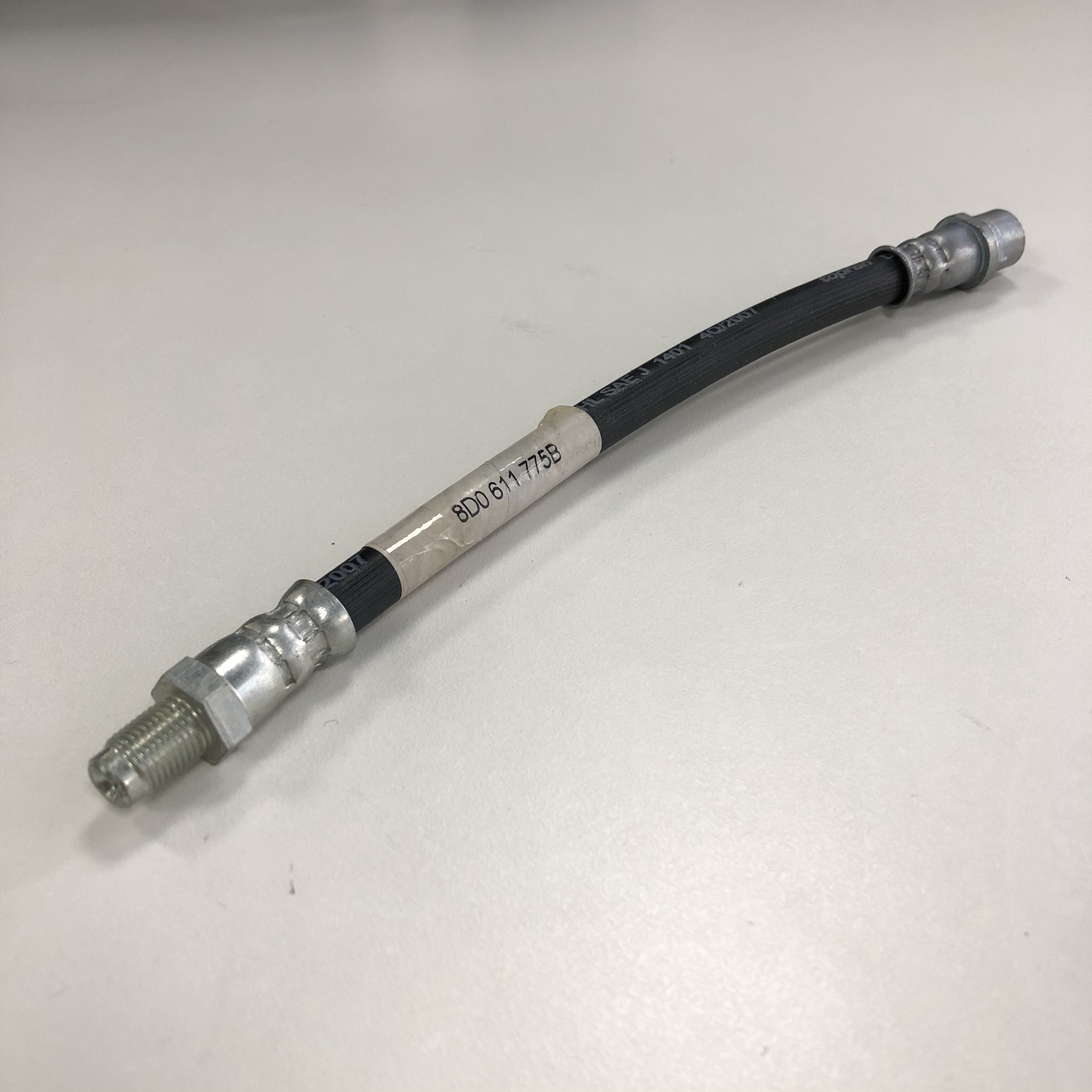 OE8D0611775B BRAKE HOSE SAE J1401 DOT 1/8 HL FRONT LEFT RIGHT