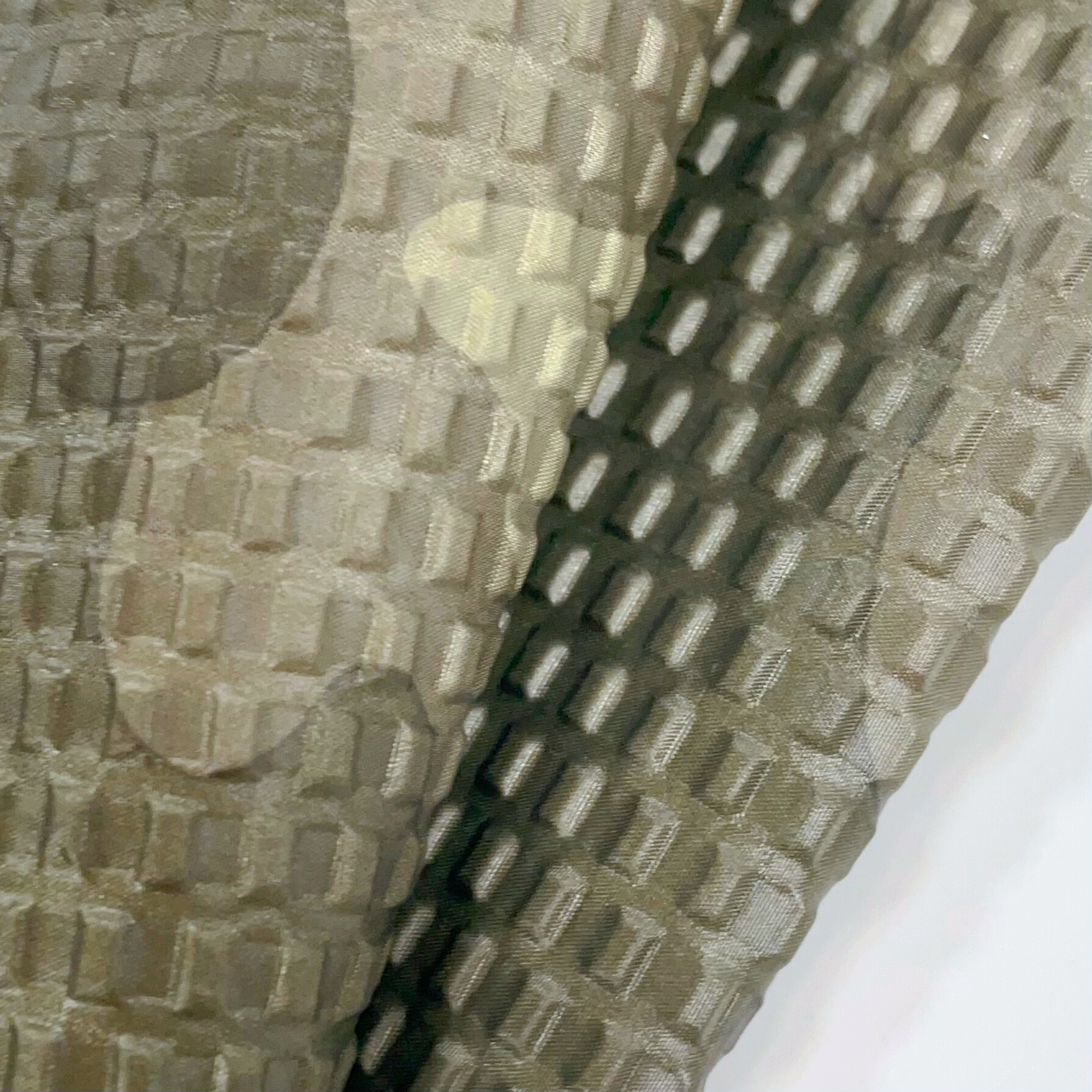 Popular Taffeta Fabric Camouflage Printed Fabric Bubble Grid Durable Waterproof For Bags