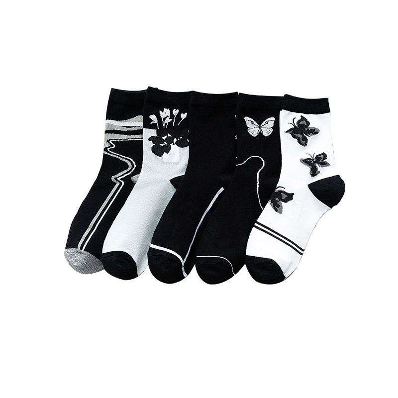 Spring and autumn style socks female ukiyo-e women in the cylinder leisure socks cotton student socks manufacturers wholesale