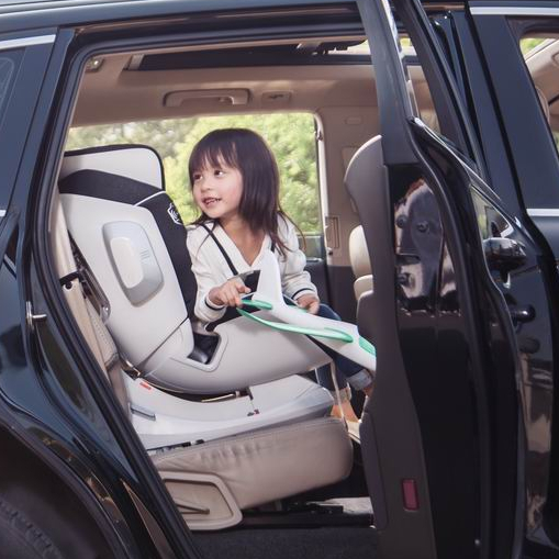 Удобные многофункциональные детские автокресла R160A группа 0 + I + II