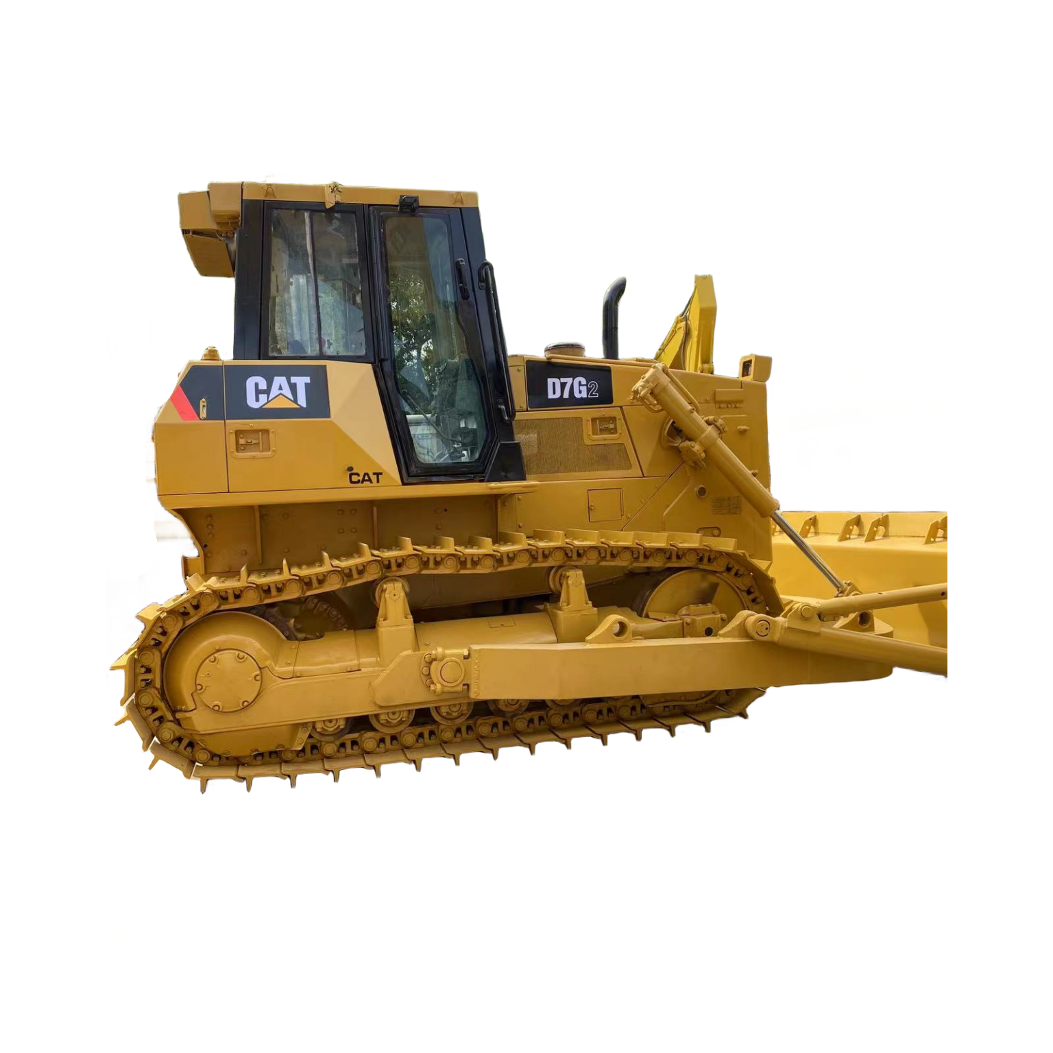 Good Quality Used Bulldozer Caterpillar D7G2 for sale with lower price in ShangHai Japan Brand