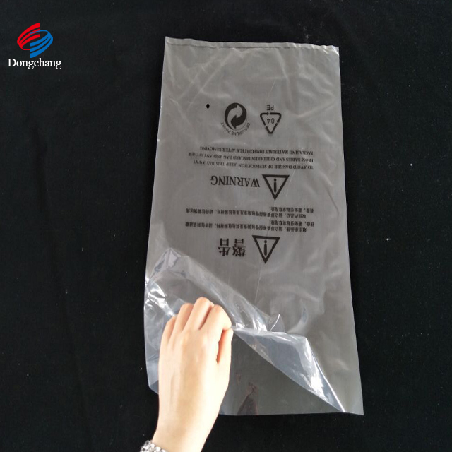 Multiple sizes and black ink print LDPE plastic bag with warning languages