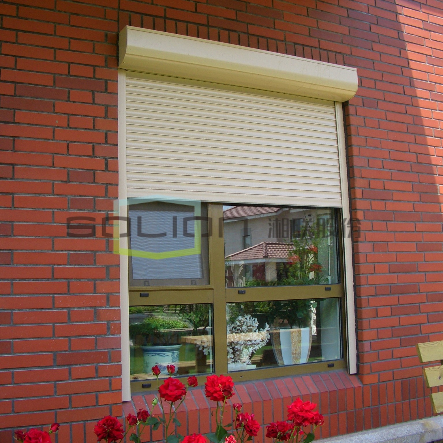 Shinilion European Hot Sale Electric Project Hurricane Resistance Aluminum Balcony Roller Shutters