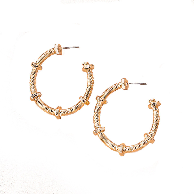customized Wholesale fashion straddle earrings simple C-shape geometric earrings