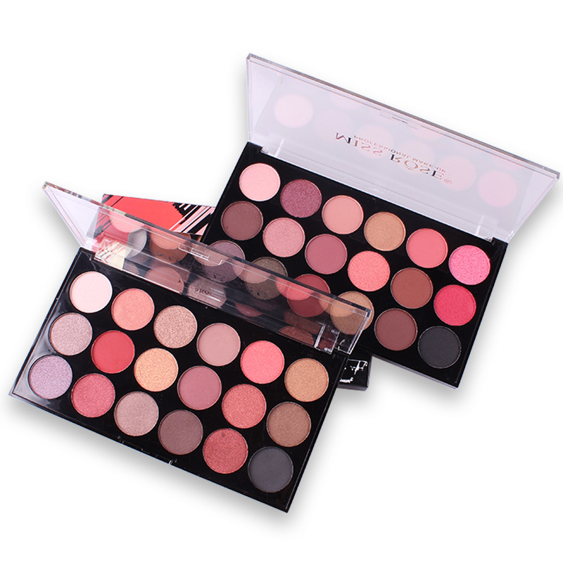 18 Color Highly Pigmented Pearlescent Matte foundation makeup