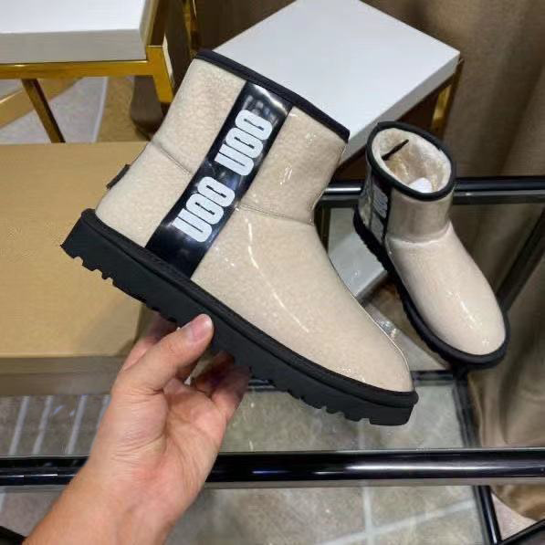2021 New Unique Designer Brand Luxury Ankle White Fur Womens Outdoor Martin Cheap Rubber Boots