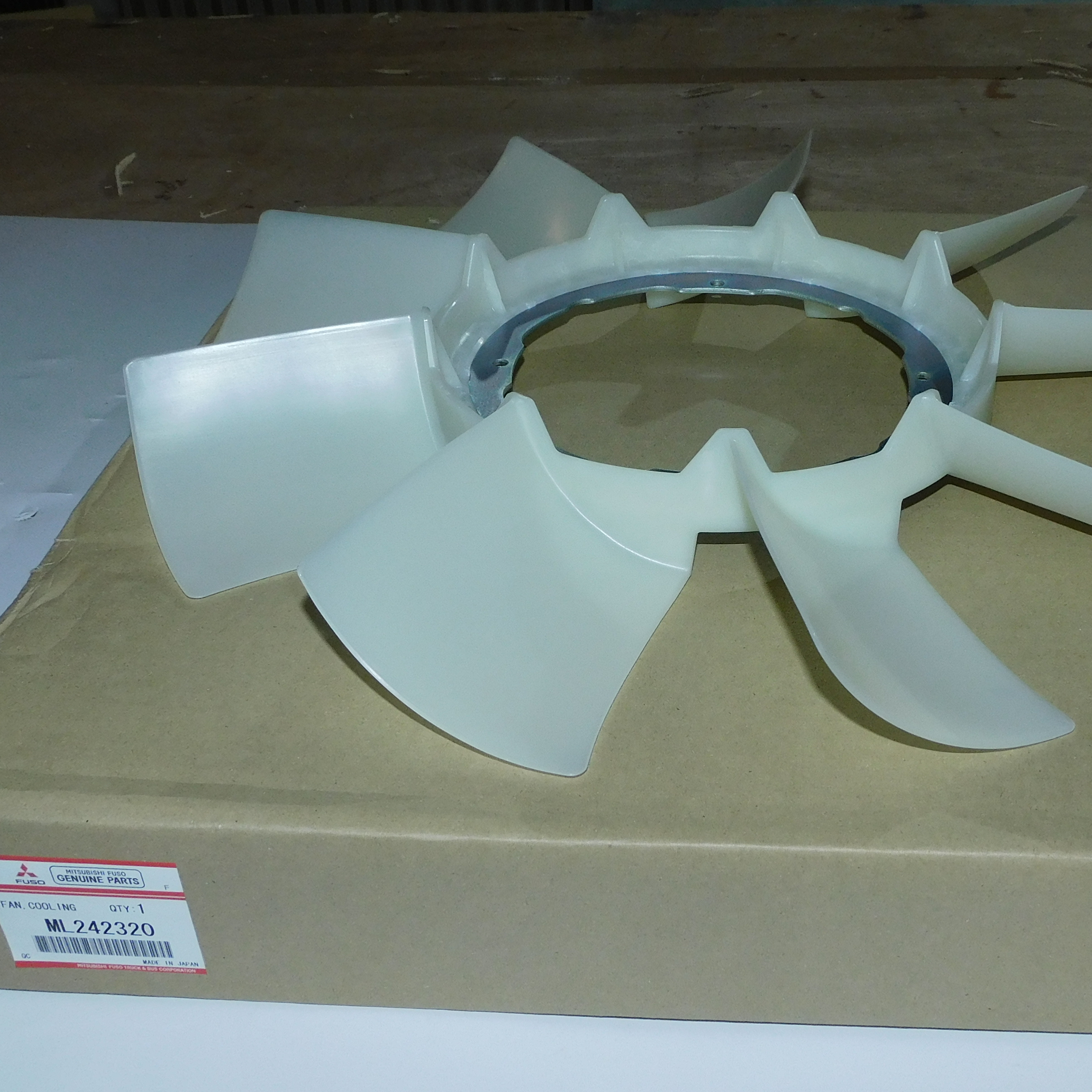 Brand New ML242320 fans cooling For Car