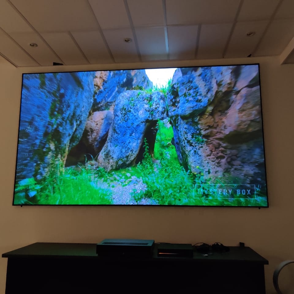 Экран для проектора PET-cry-stal 4K 3D UST ALR с фиксированной рамкой, 100 дюйма