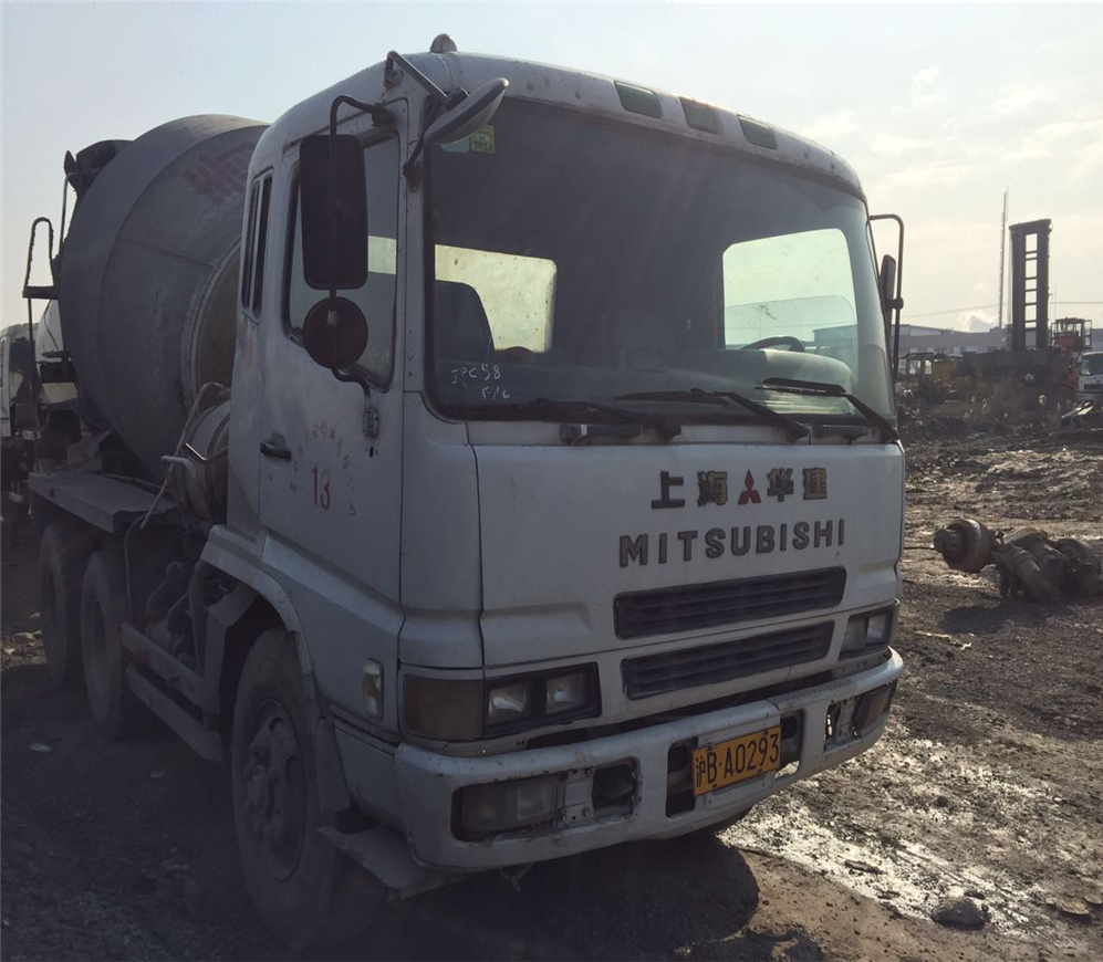 Used Mitsubishi Fuso Concrete Mixer Truck/Cement Machine good price for sale
