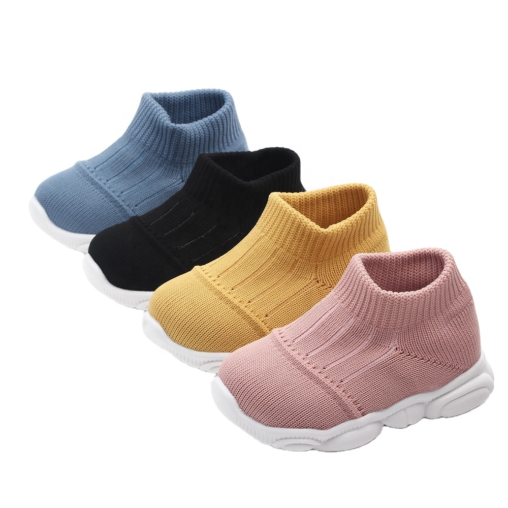 High quality warming kids shoes soft sock anti-slip baby shoes rubber sole