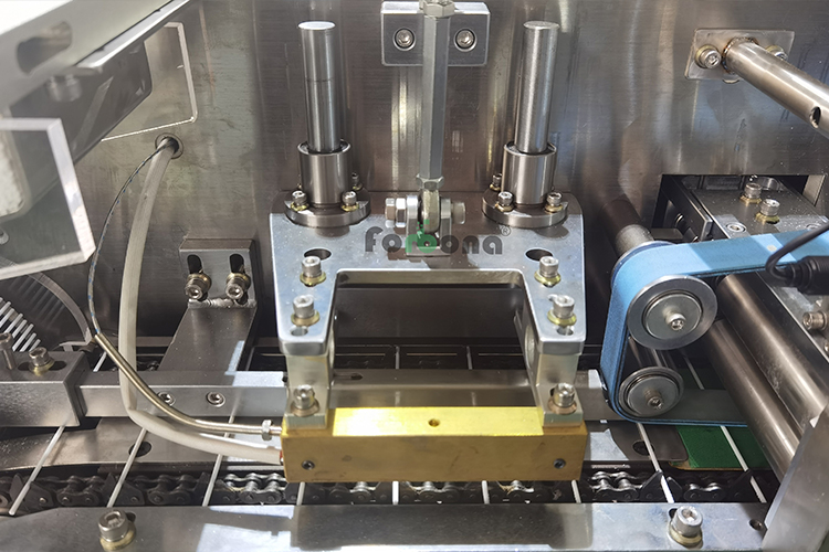 Forbona 1000-1200 Pcs/Min Medical Swab Making Machine Integrated Equipment