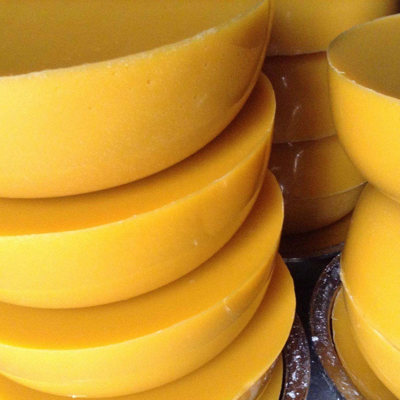 China high quality natural organic bulk beeswax