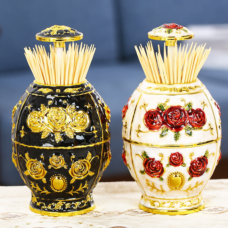 QIAN HU Cheapest European-style Press Automatic Hotel Household Fashion Toothpick Jar Holder Container Wholesale