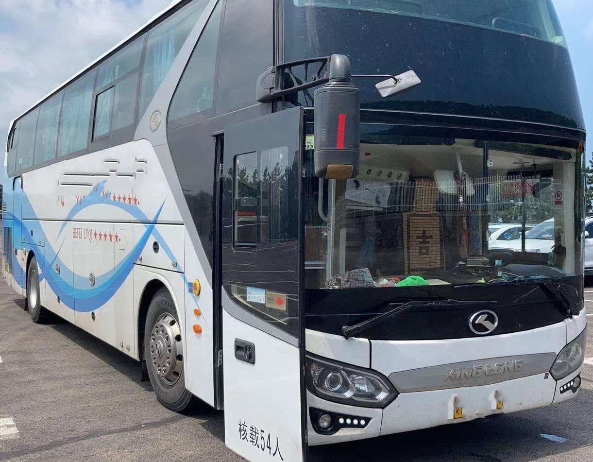 Б/у автобус Yutong 6122 6126 6128 на 54 места, б/у автобус YUTONG 6122 на 54 места, автобус Yutong для продажи, сделано в 2017 году