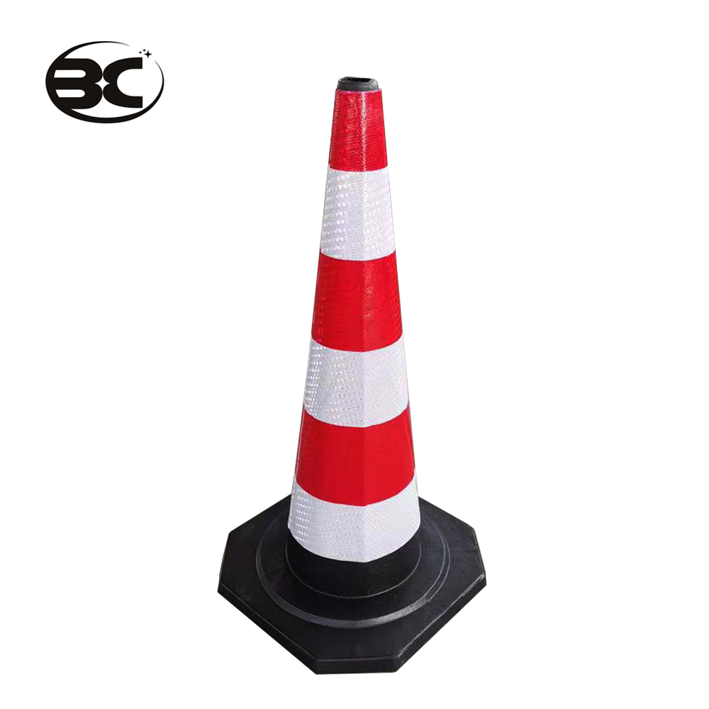 Hot sale 900mm customized soft rubber road warning sign traffic safety cones