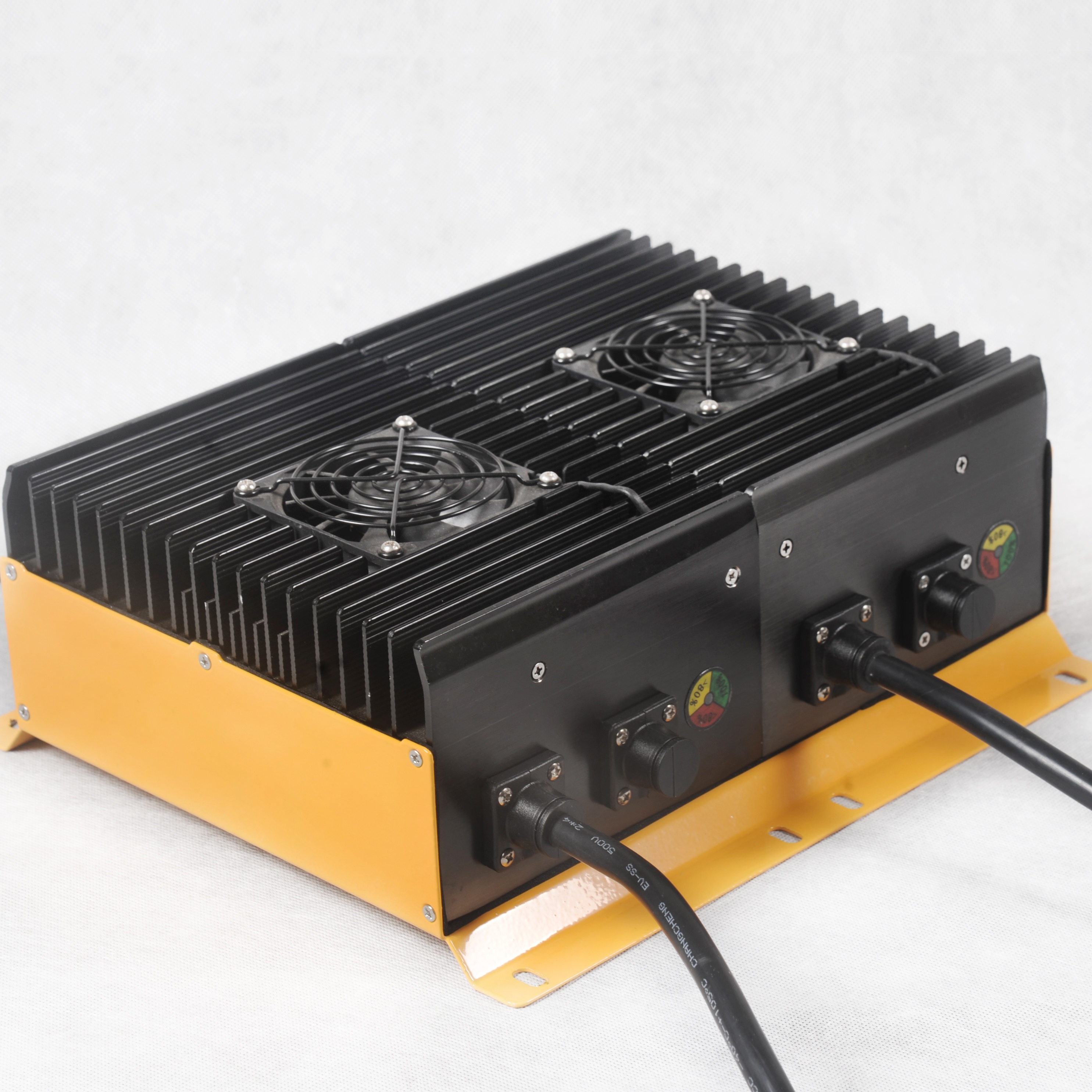 Лидер продаж 72V 110Vdc 2000W зарядное устройство литий-ионный