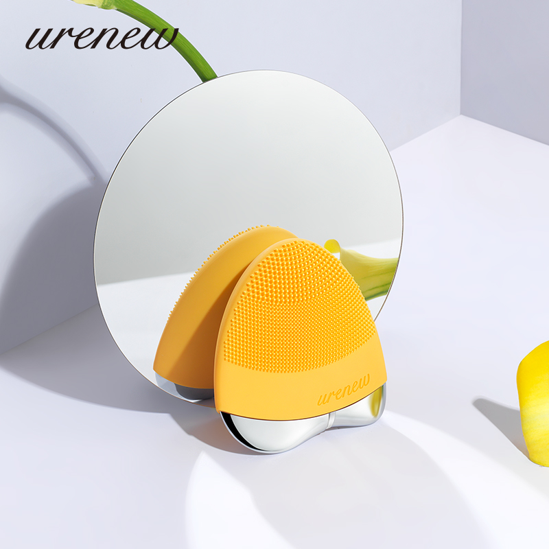 2021 NEW Arrival home use portable skin brush cleansing facial pore cleanser electric acne face exfoliator brush