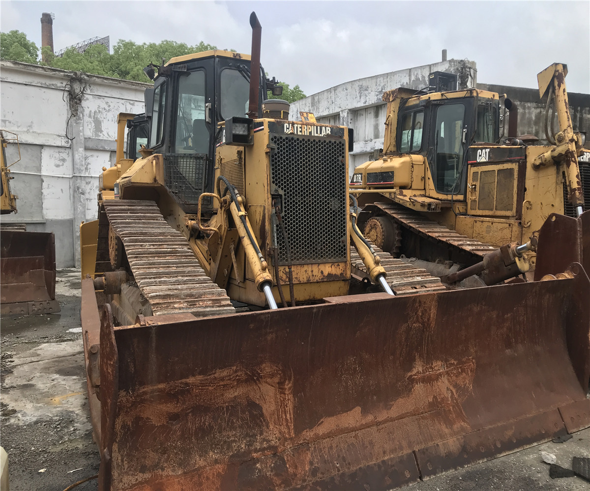 Japan Origin Cat Bulldozer D6D D6G D6R D6M Bulldozer Used D7H D7G D7R D8R D8H D8K D8N D9N D9R D155A D375A Bulldozers