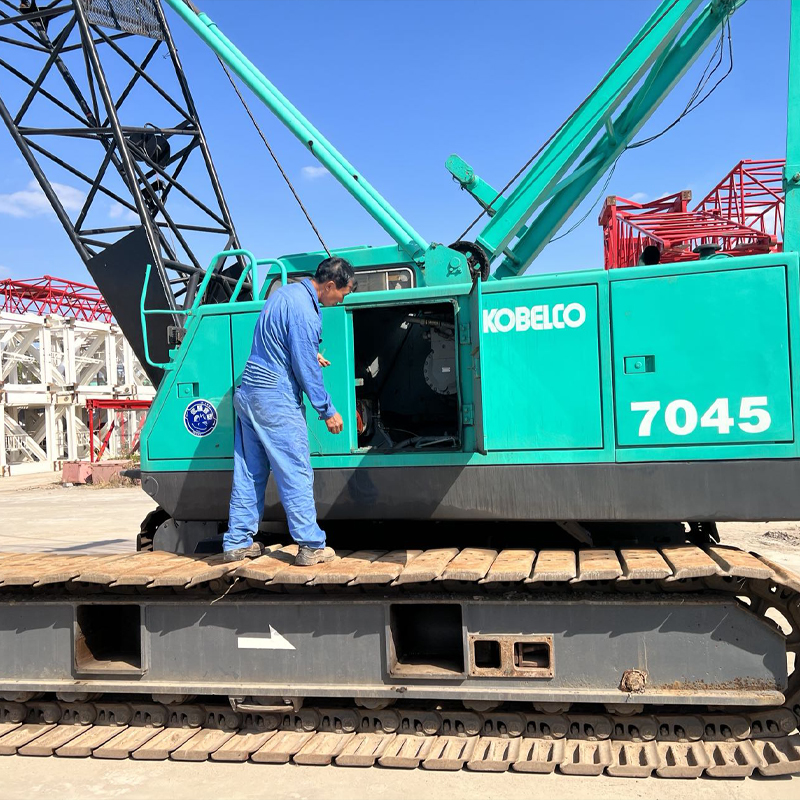Горячая Распродажа б/у KOBELCO 7045 б/у гидравлический кран на гусеничном ходу 45 тонн, оригинальный японский в наличии