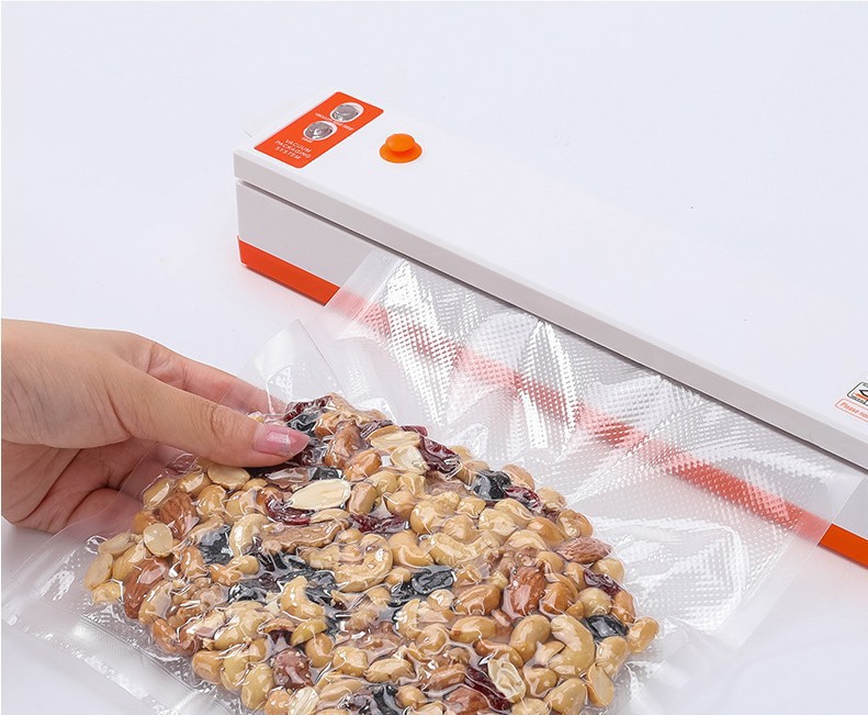 Small household compression vacuum food sealers automatic mini food packaging bag vacuum packer