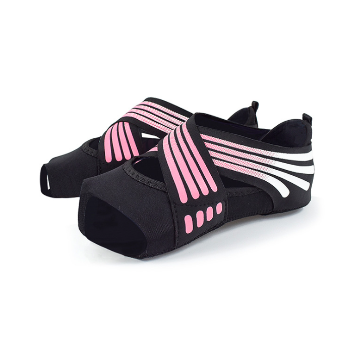 Amazon Hot Sell Custom Non Slip Comfortable Breathability Fitness High Grip Pilates For Woman