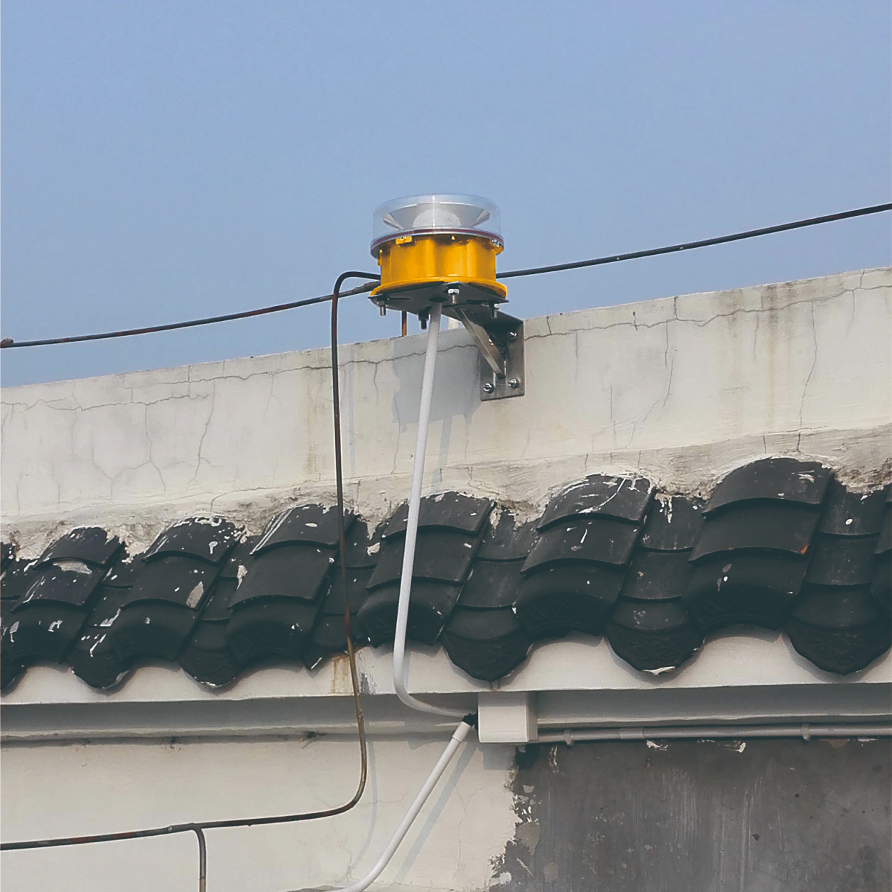 Nighttime Obstruction Marking L-864 Flashing Beacon 120-240VAC 12-48VDC Airport High Mast Aircraft Navigation Obstruction Lights