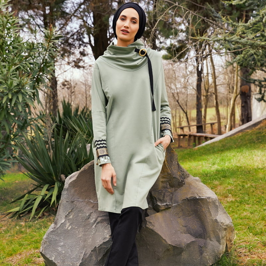 Motive Force 2021 new Designer islamic Track Jogging Suit Muslim Women Clothing 2 Pcs muslim Sportswear Set