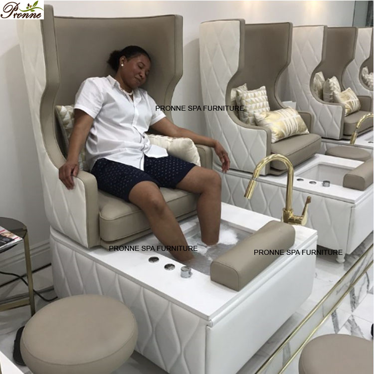 2022 luxury new comfortable foot spa massage wood base dolphin pedicure chair with sink