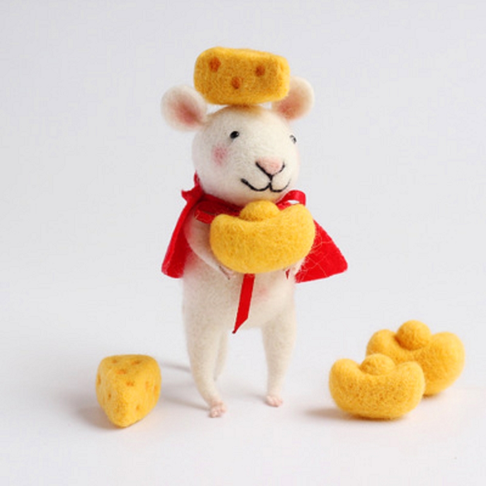 Needle Felting Kits Mini Mouse for Beginners, Mat, Needles, Finger Guards, Instruction