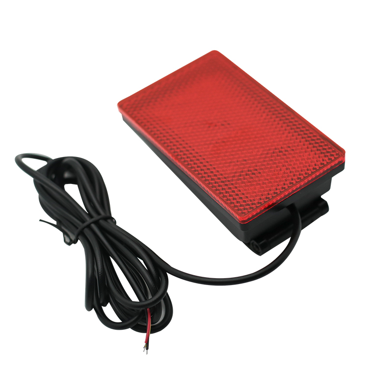 New design reversing led light car 12v red and black body color flashing led brake tail light