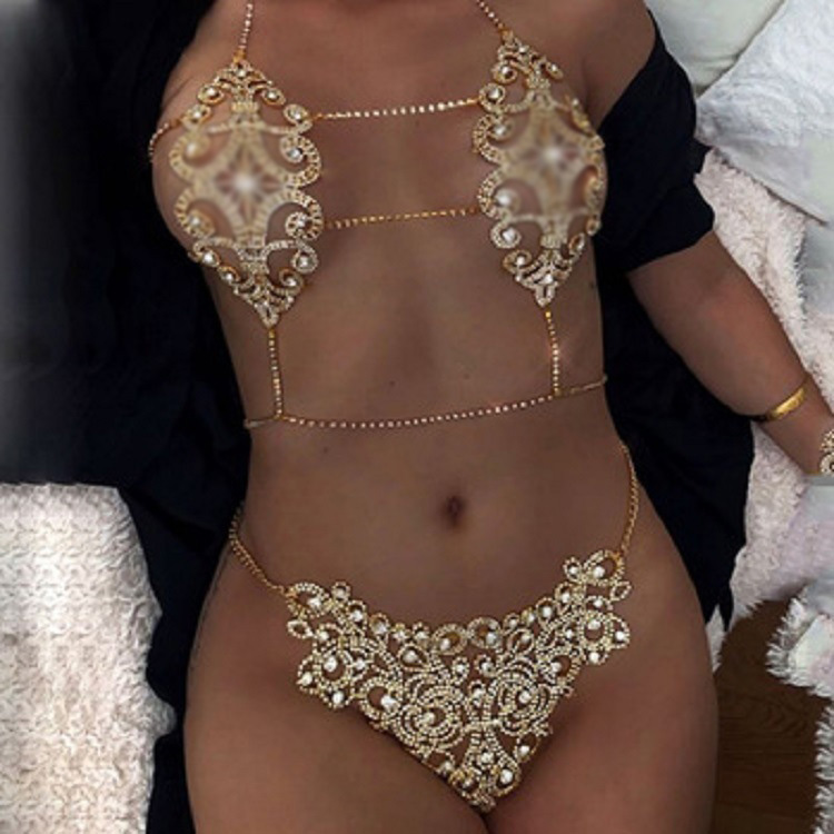 Luxury Crystal Rhinestone Flower Nipple Bra Chain Body Jewelry Sexy Body Chain for Women Bikini Beach Dance Fashion Jewelry Set